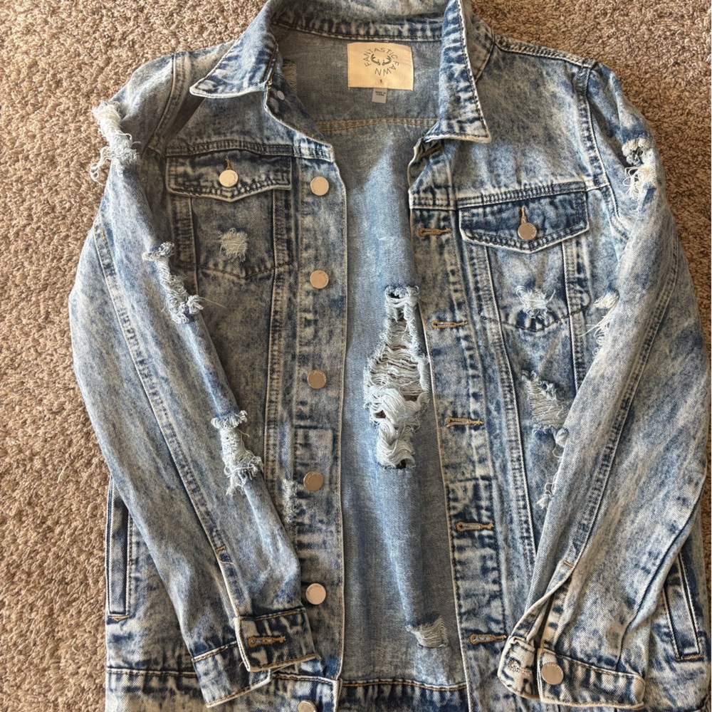 Fantastic Fawn Distressed Blue Jean Jacket